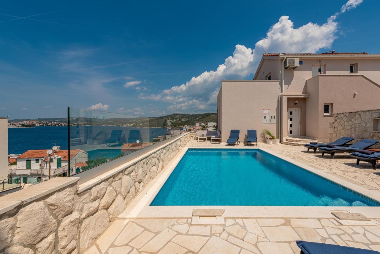 Villa Mona Apartments Ražanj Exterior foto