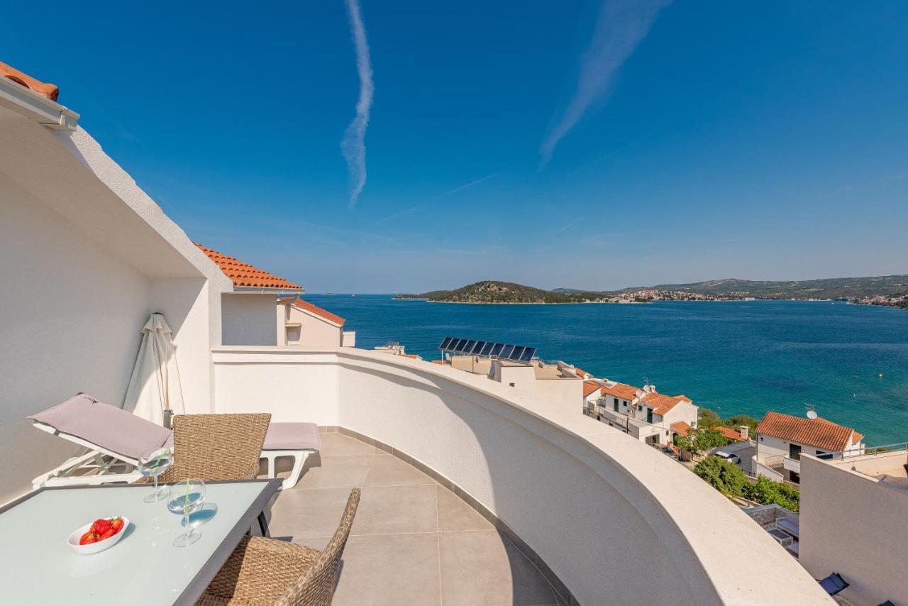 Villa Mona Apartments Ražanj Exterior foto
