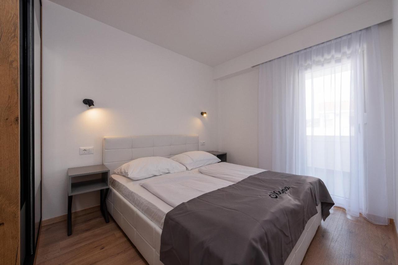 Villa Mona Apartments Ražanj Exterior foto